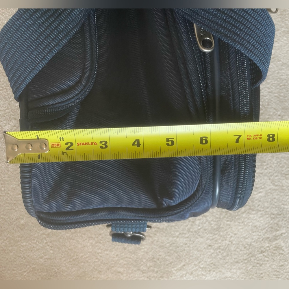 Crew4 by Travelpro Navy Blue Carry-On w/ Wheels - Picture 14 of 16